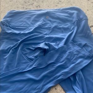 lululemon Align™ High-Rise Pant 28"
Color: Blue Nile
Size: 14